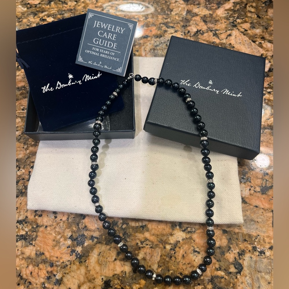 Danbury Mint Black Pearl Necklace